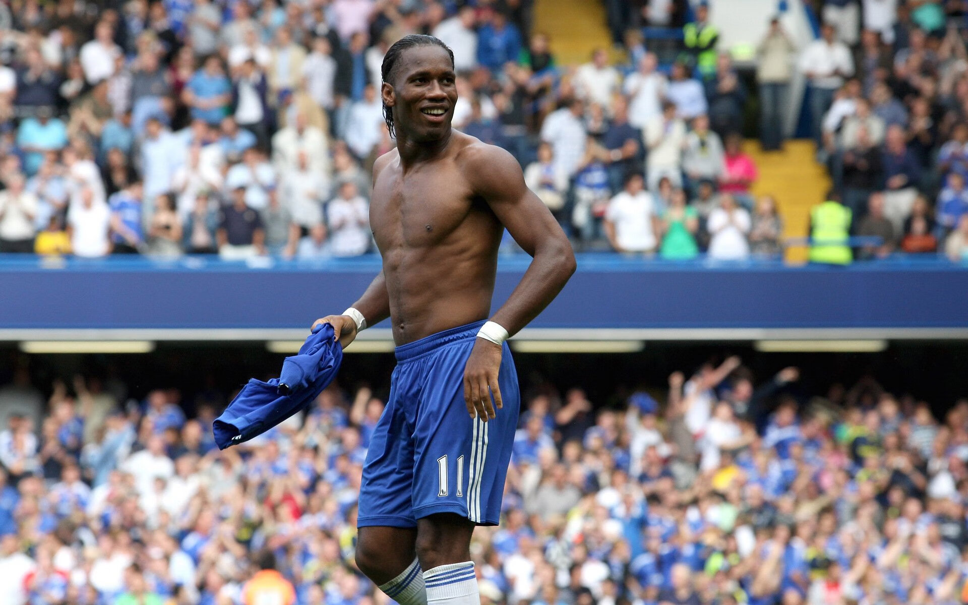 法甲球员视觉-认知训练对战术执行延迟反应的缓解效果